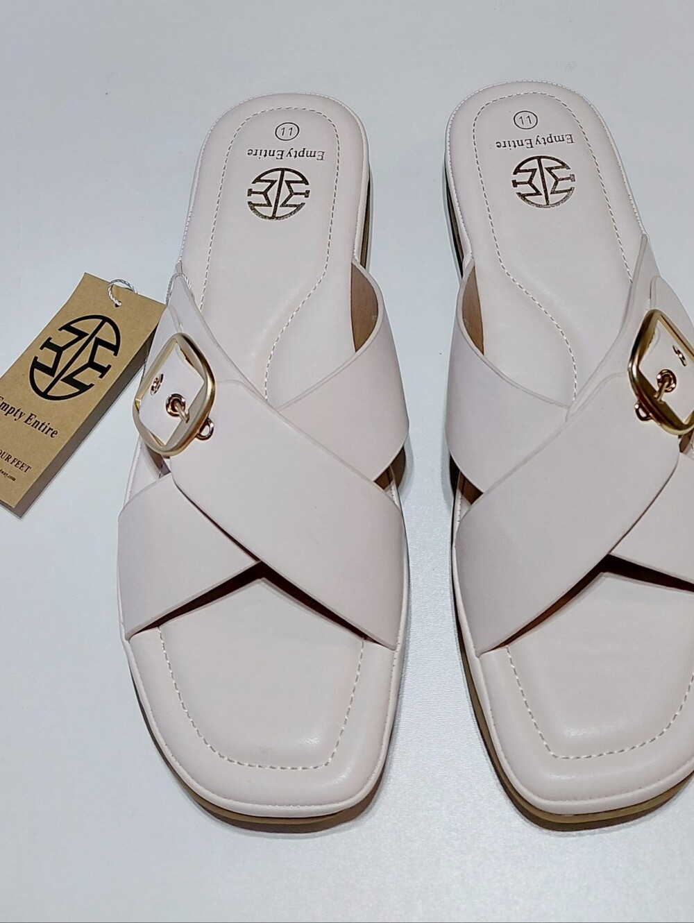 EMPTY ENTIRE Women's Blush Faux Leather  Crossband Slip On  Sandals Size 11